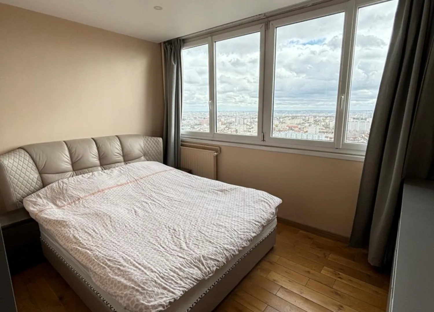 Paris Tour Ancone Apartment